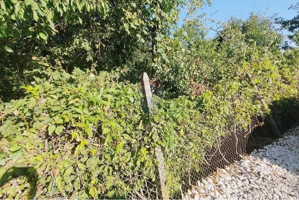 Парцел в м-т Добрева чешма 3