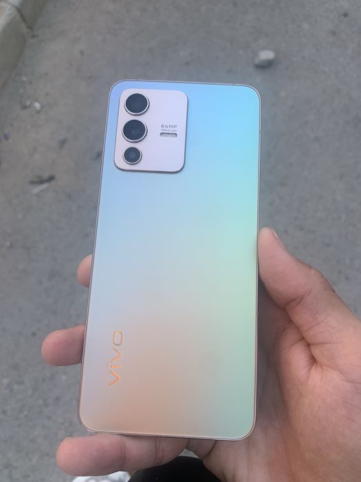 Vivo v23 цвет хамилион