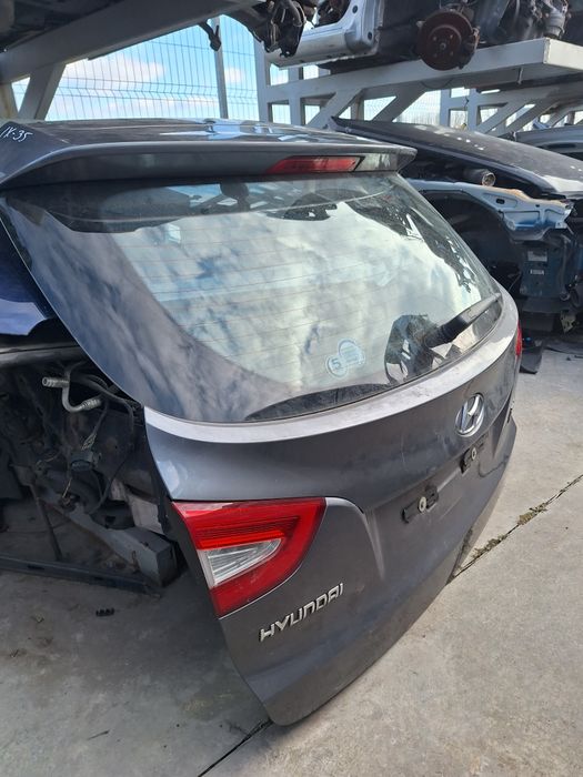 Врата багажник Hyundai IX35 Facelift / Хюндай ИХ35 Фейслифт 2014г.