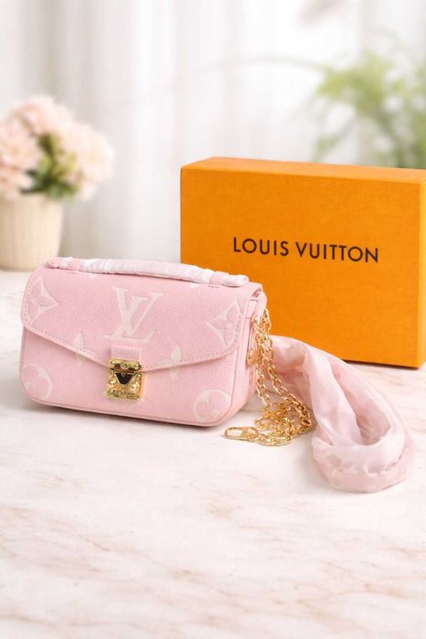 Geantă LOUIS VUITTON, piele 100%, Roz, Premium, Cutie, Etichete