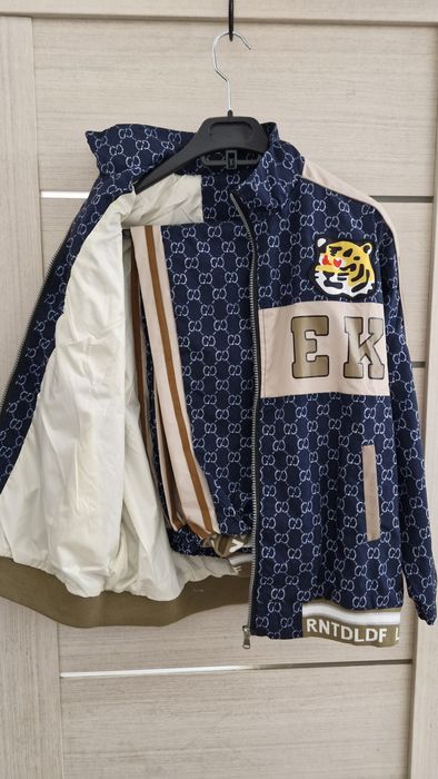 Спортивный костюм на мальчика.