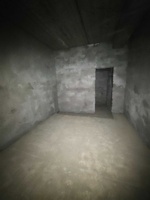 Новостройка, кирпич, рынок чорсу, метро тинчлик, версаль ≈ 104 кв.м