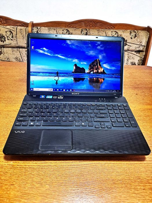 Laptop personal SONY VAIO / I5 / SSD 240 GB / RAM 6 GB /NVIDIA GeForce  Fetesti • OLX.ro