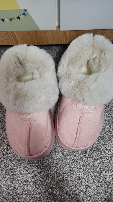 Ghete imblanite marimea 36-37 cm 22 interior