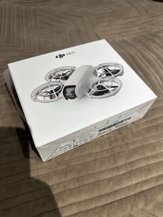 Дрон DJI Neo на запчасти