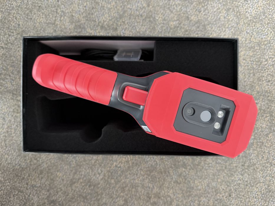 Uni-T UTi260B, cameră termică portabilă profesională, IR 256x192 px