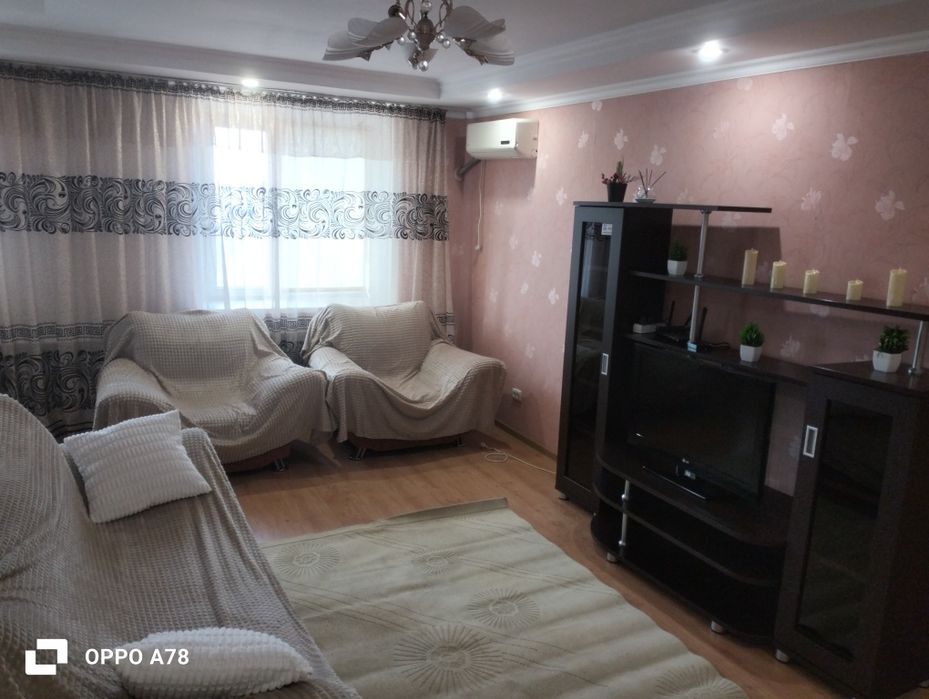 Сдам квартиру по суточно в центре