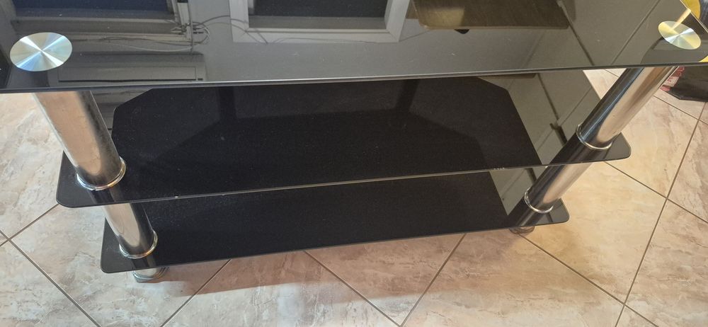 Comoda TV din sticla neagra