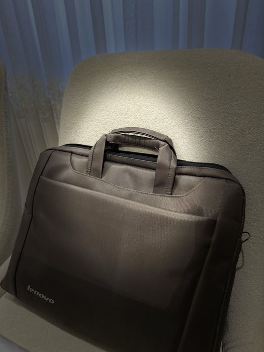 Noutbook lenovo sotiladi
