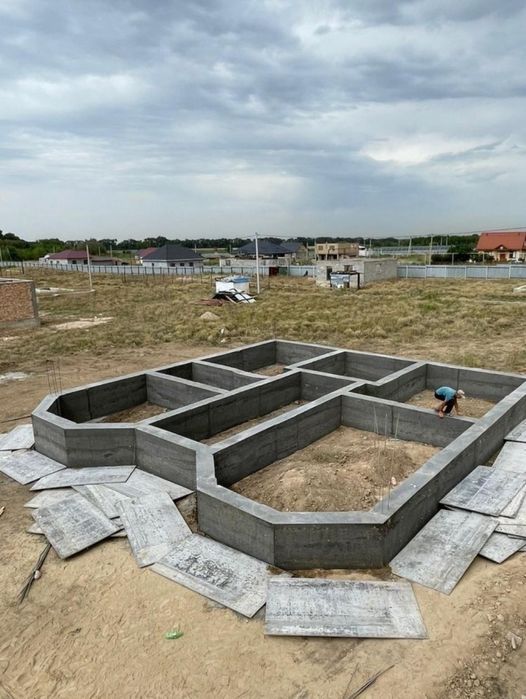 Бригада узбеков готовы к работе