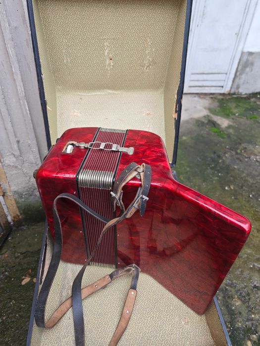 акордеон Weltmeister 40 баса