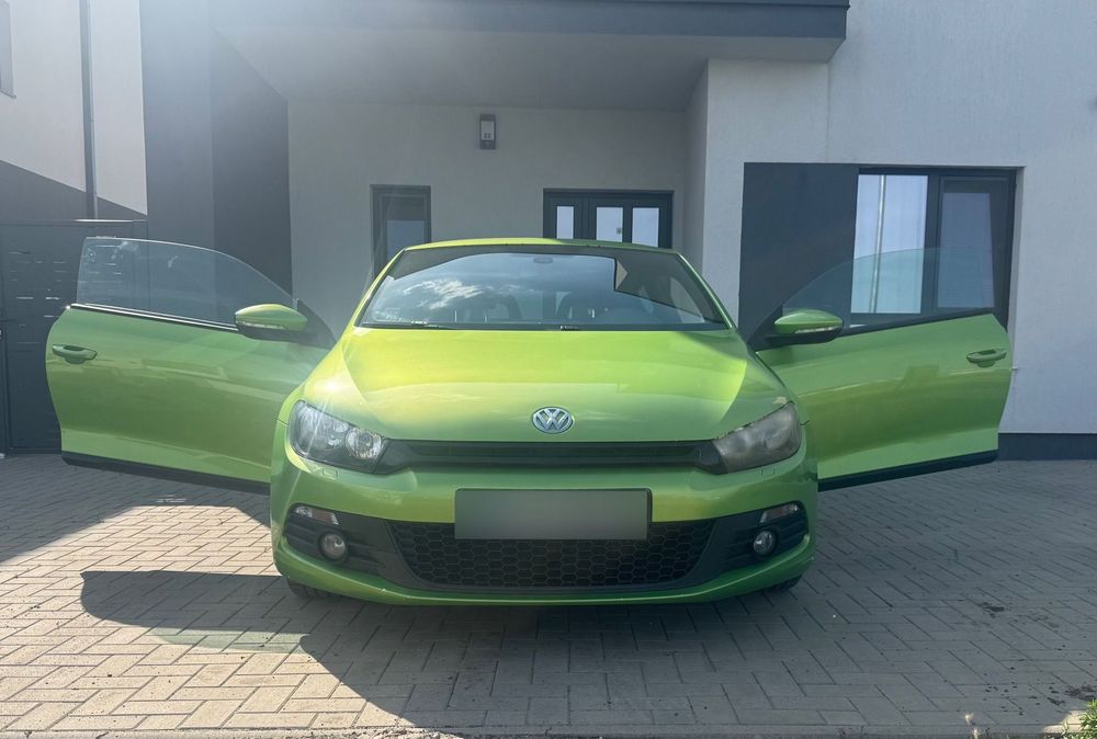 Volkswagen Scirocco Singur proprietar pe RO din 2015. Import Germania.
