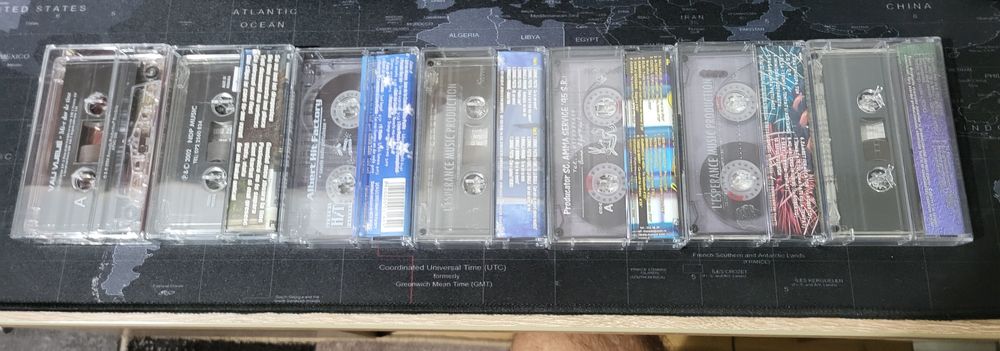 Cd-uri și casete muzica petrecere