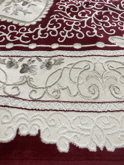 Новый ковер 3х4 красный