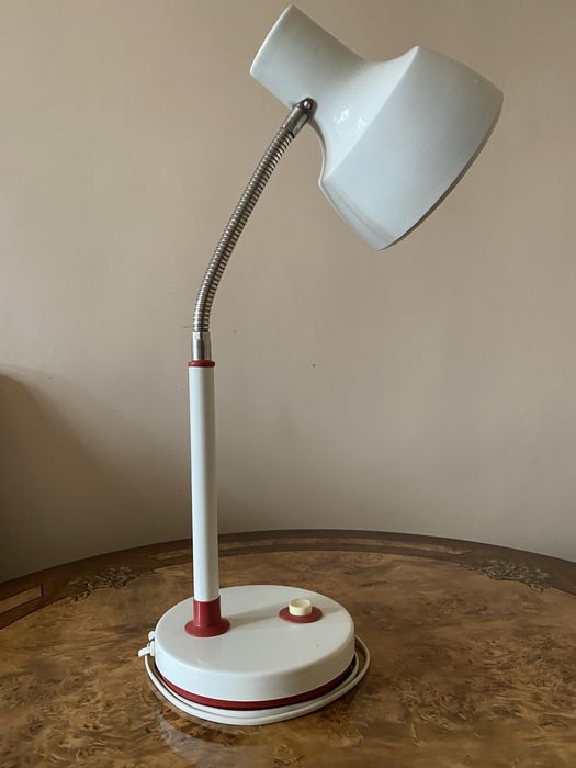 Продаются настольные лампы