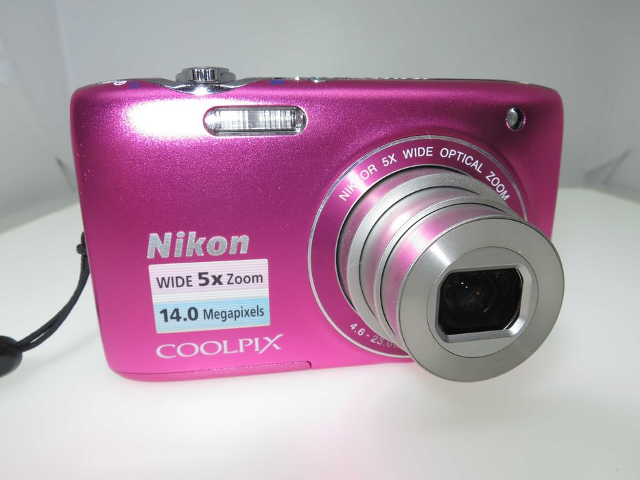 Nikon Coolpix S3100 ултра компактен цифров фотоапарат дигитална камера