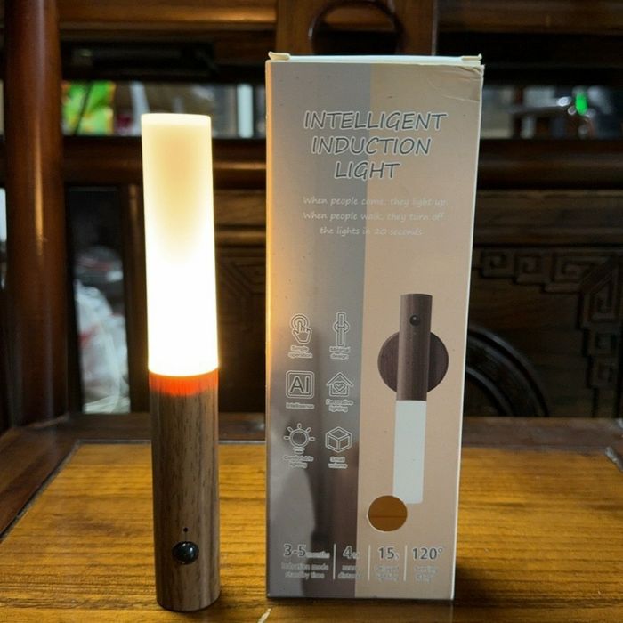 Светильник с датчиком движения беспроводной