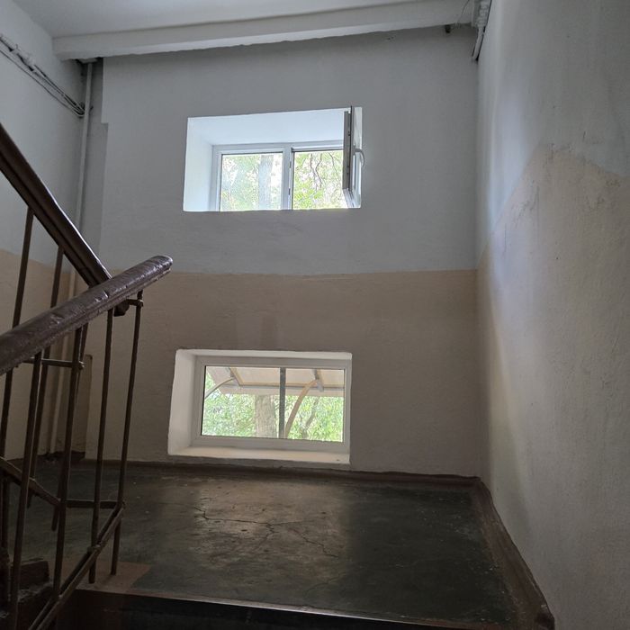 Продам 2 х комнатную квартиру