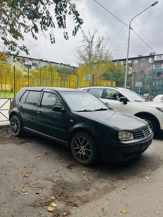 Volkswagen Golf 4