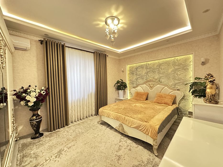 3 қаватли компакт коттедж сотилади