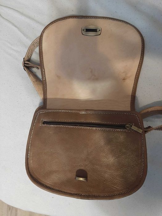 Чанта от естествена кожа