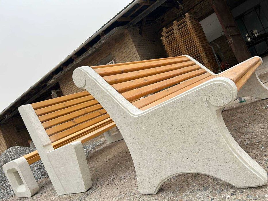 скамейки/урны/вазоны