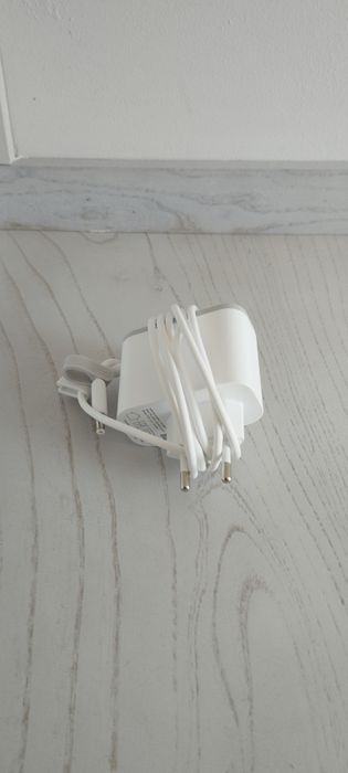 Умная колонка с Алисой