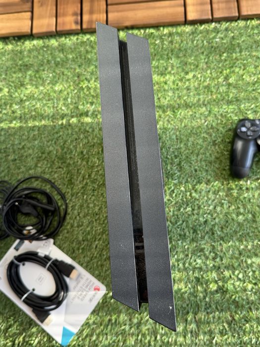 PlayStation 4 500GB - modat GoldHEN 12.52