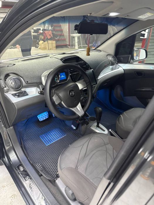 Spark sotiladi yili 2018 avtomat