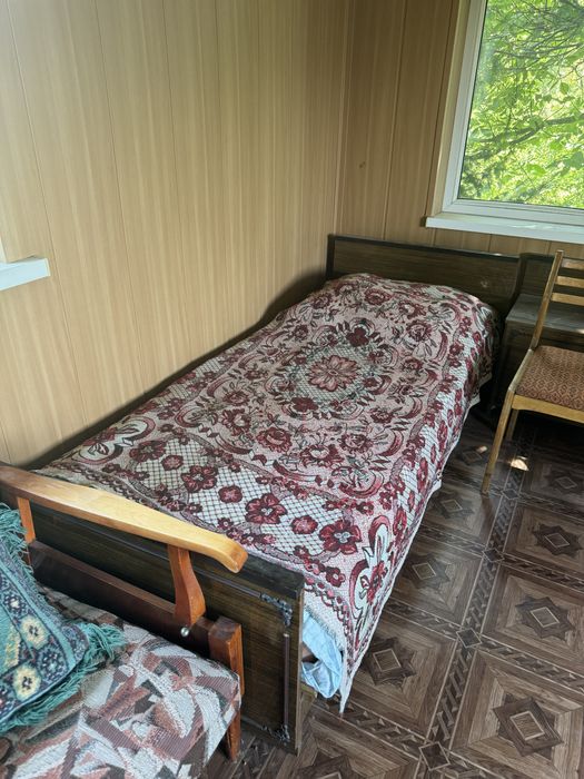 Мебель отдам даром
