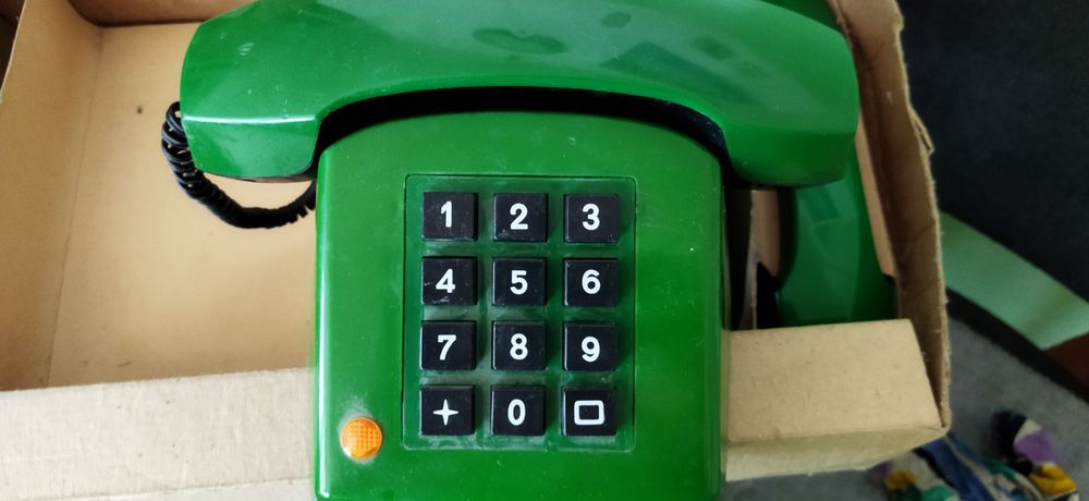 Советский телефон детский