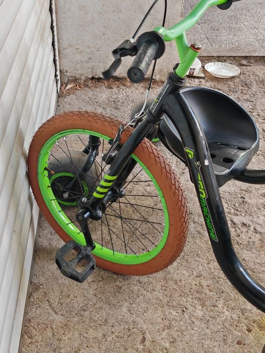 Дрифт триколки Green Machine