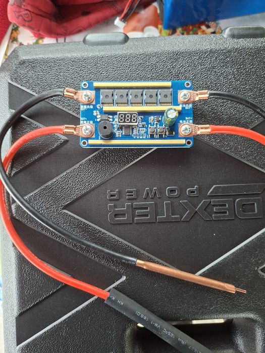 Aparat de sudura in puncte