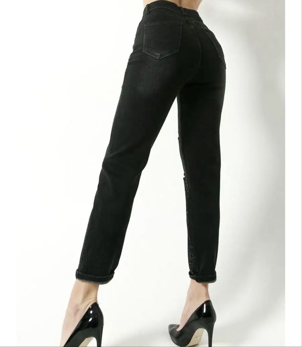 Джинсы со стразами