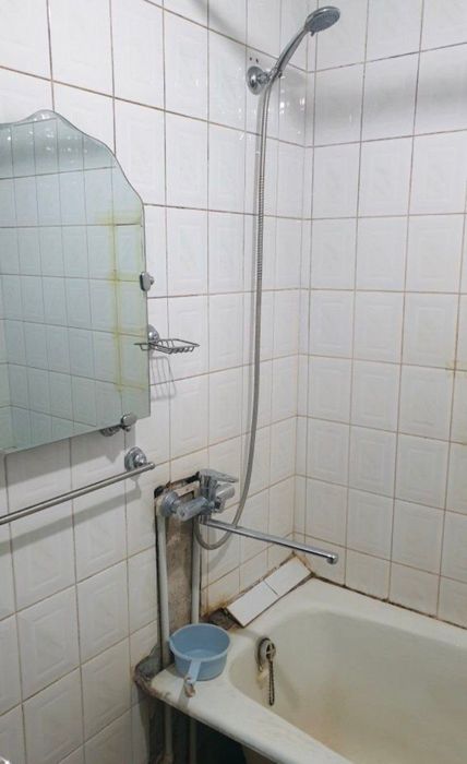 Продается квартира Юнусабад 12кв 4/7/9