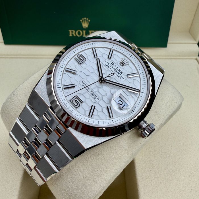 Rolex LAND DWELLER | 40MM | Pe STOC | 22.500 EURO | 2026 | 127234