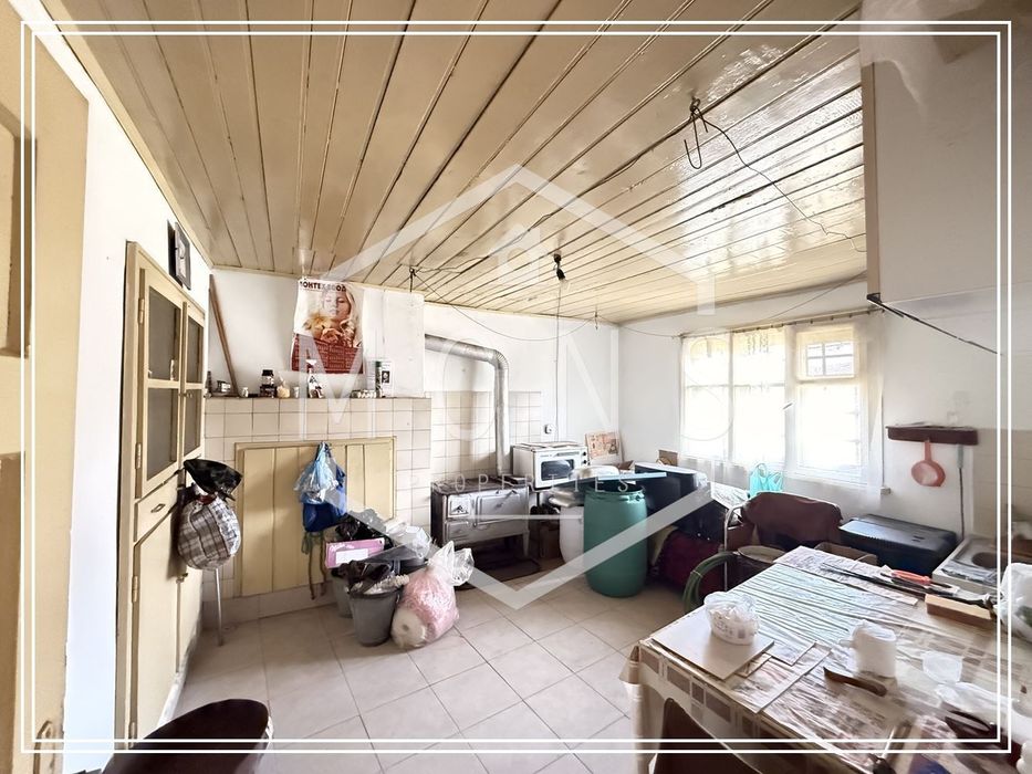 Продава се Къща в с. Добромирка, Област Габрово - 122 кв.м за 211 €/кв.м - Снимка #3