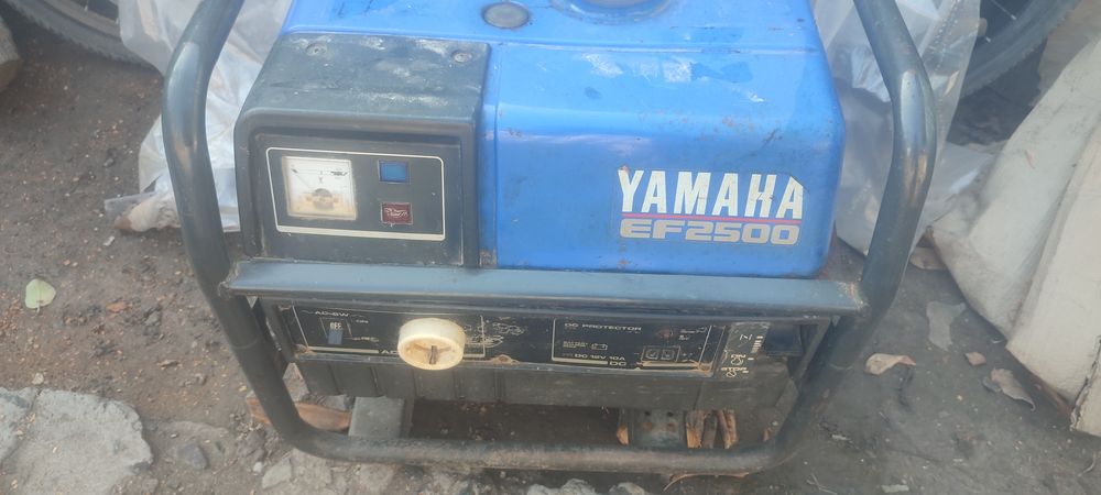 Генератор Ямаха 2.5 кв