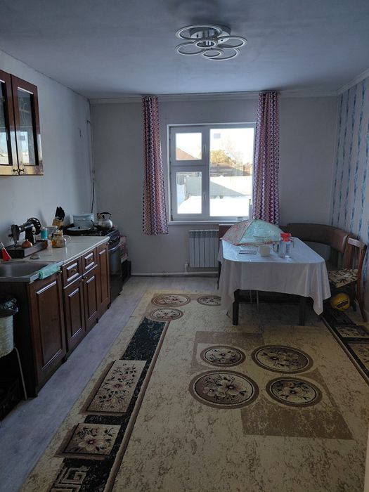 Продам дом в Поселке Джамбул