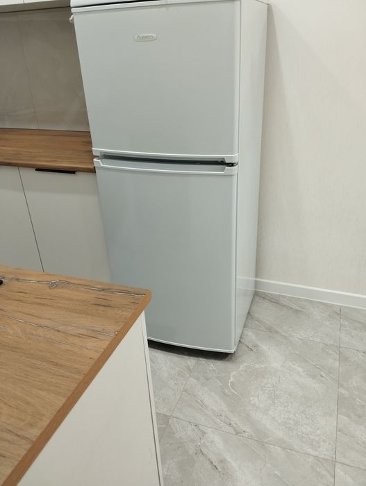 Холодильник продам