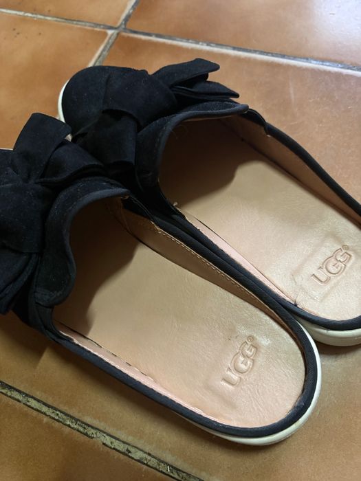 UGG piele intoarsa 37