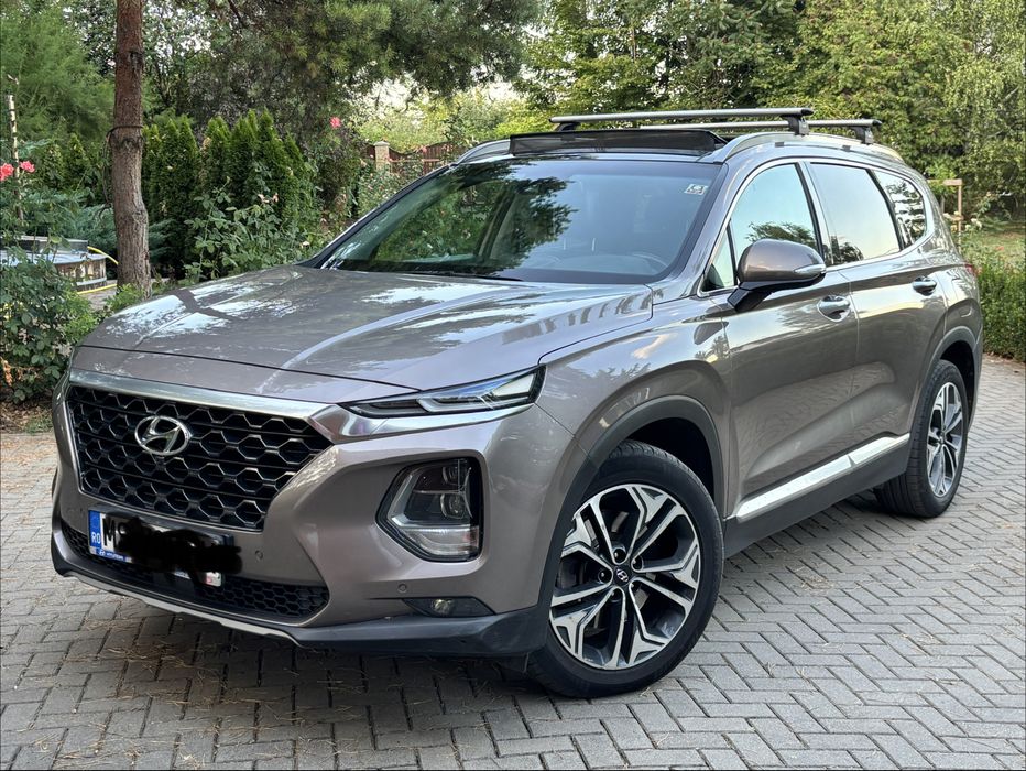De vanzare Vând Hyundai Santa Fe 2.2 CRDi 4WD 8AT Luxury – 2019