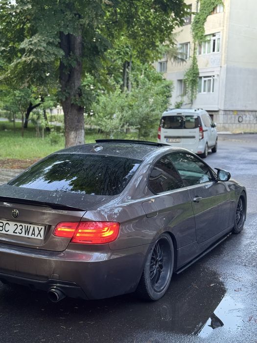 BMW 3 Series 2011 — imagine 4