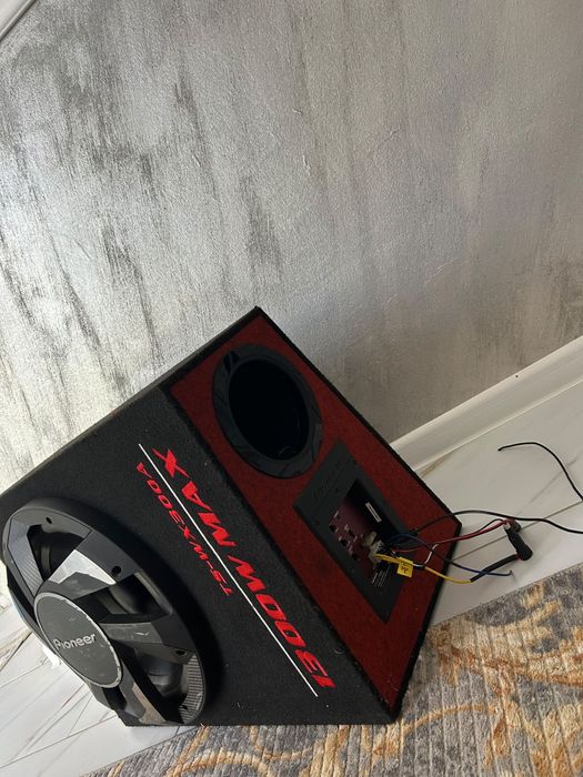 Vand subwoofer auto Pioneer