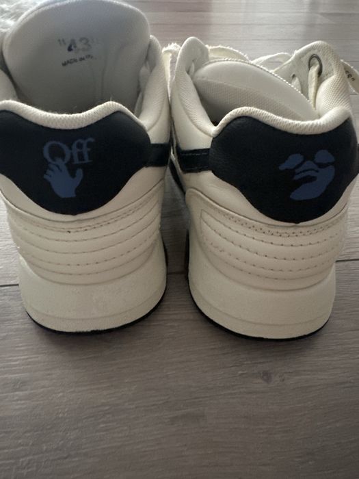 Vand off white out off office