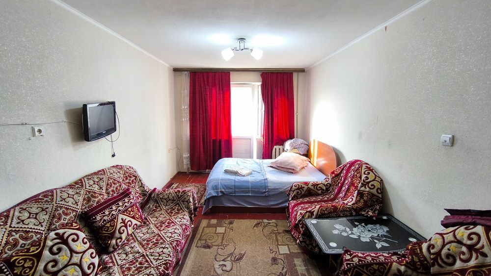 Продаётся 2-комнатная квартира 101-серии на АЙБЕРГЕНОВА - Этаж 3 из 5