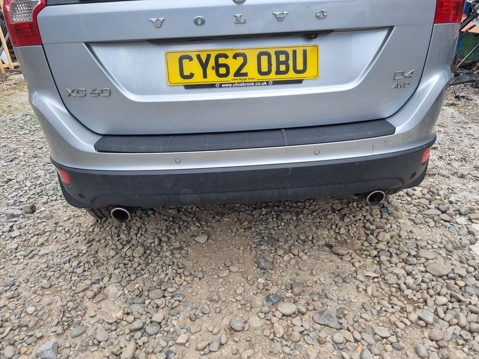Bara spate Volvo XC60 - SUV 4 Usi ELECTRIC SILVER 477 (1523)