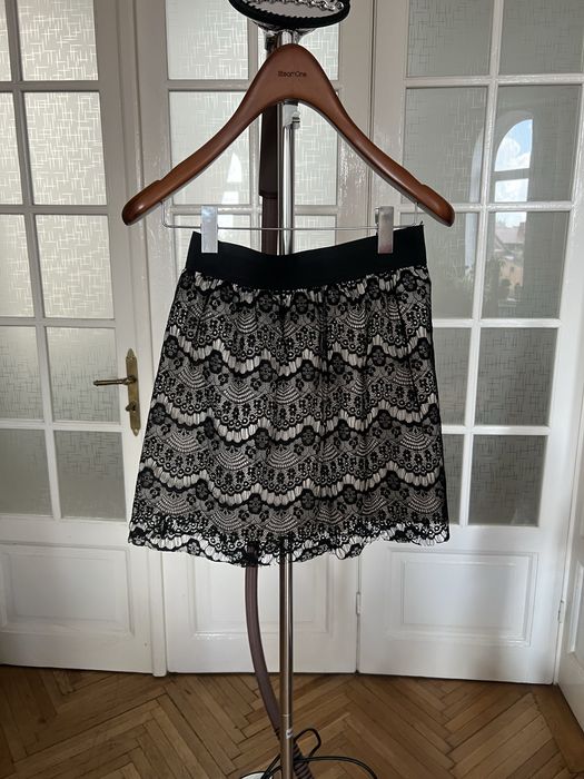 Fusta Pimkie cu dantela neagra , marimea S