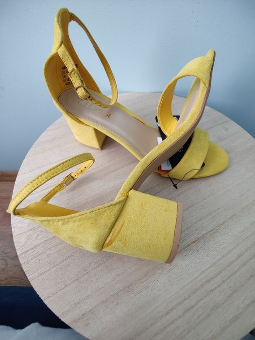 Дамски сандали  New Yorker