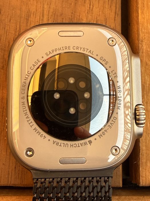 Apple Watch Ultra 2 Natural Titanium - Ca Nou